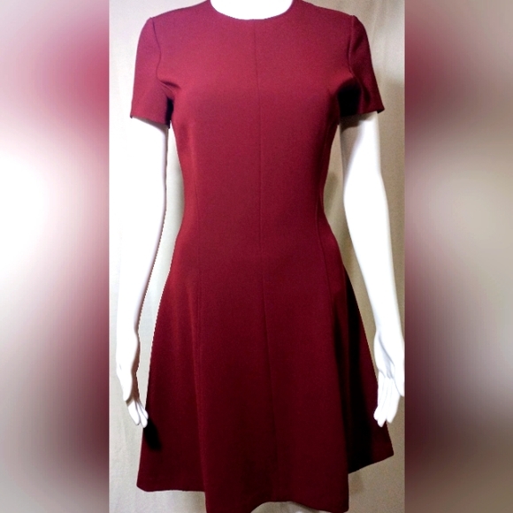 Theory S/S Fit and Flare Dress - Picture 1 of 6